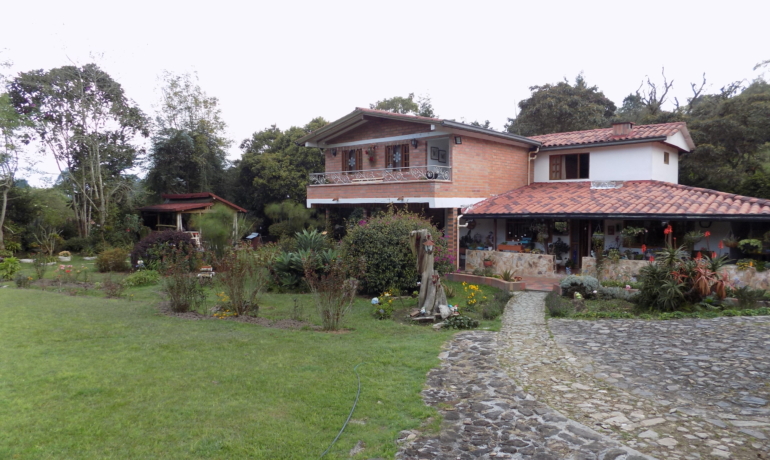 Casa Finca Campestre Vereda El Placer Santa Elena Medellin