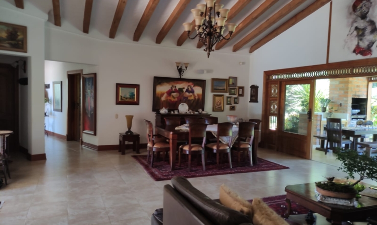 Casa Campestre Alto del Escobero Envigado Antioquia