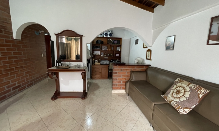 Venta de Apartamento en La Floresta La Pradera Medellin