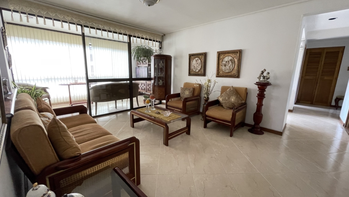 Venta de Apartamento en La Frontera El Poblado Medellín