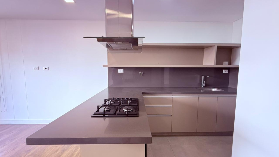 Venta de Apartaloft en La Linde El Poblado Medellin