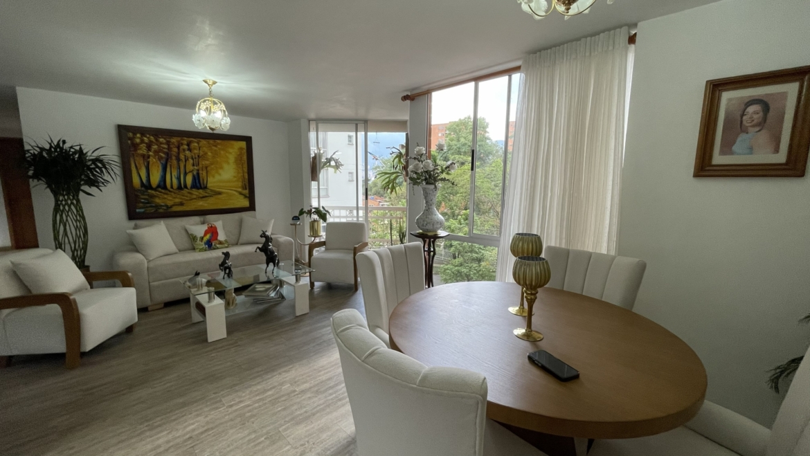 Venta de Apartamento en La Loma de Los Bernal Medellin